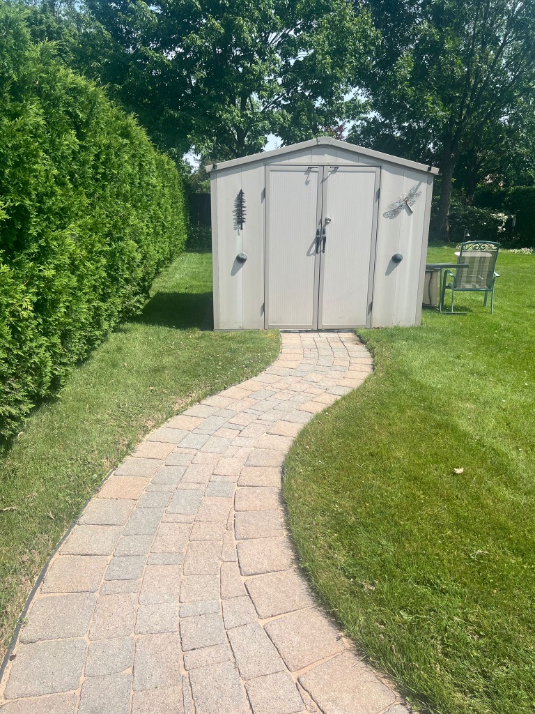 Clean restored interlocking paver walkway in Westmount London Ontario after professional pressure washing